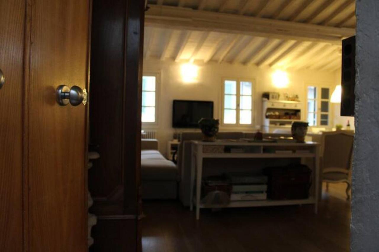 Cosy Flat In The Heart Of Florenţa Exterior foto